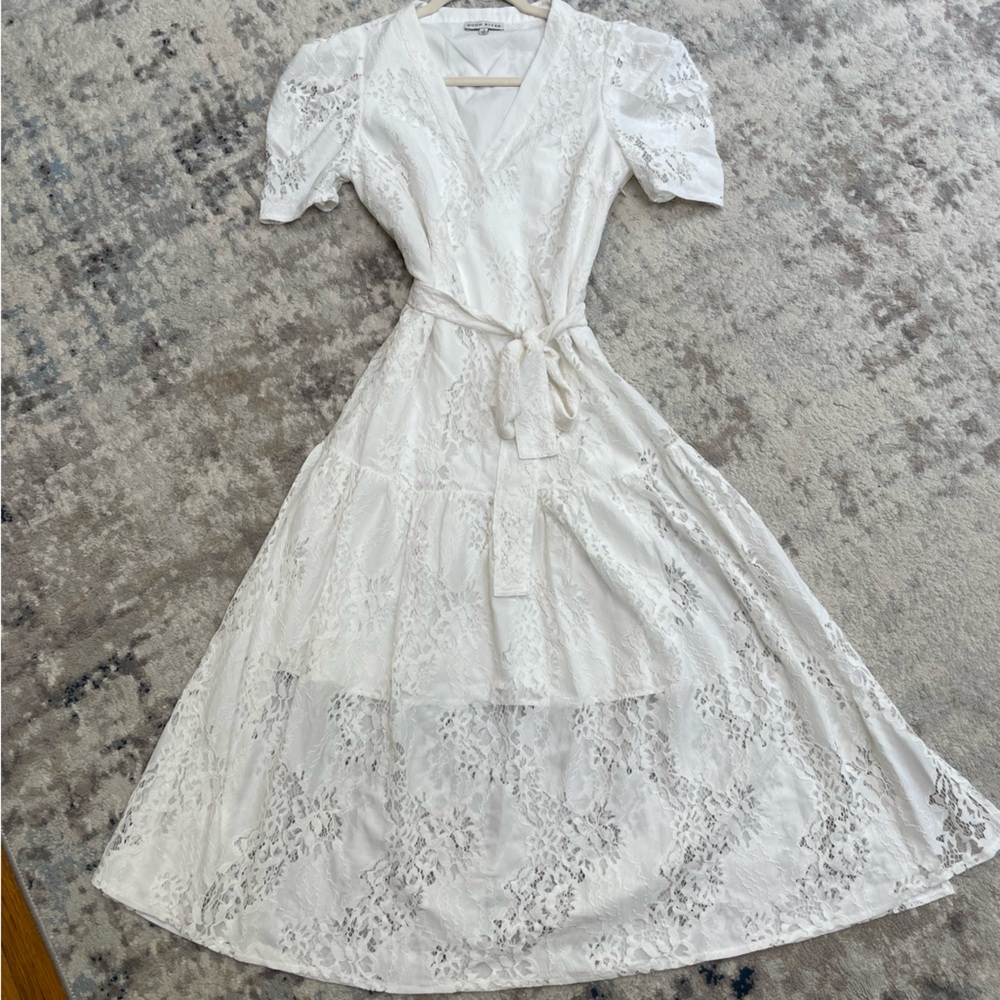 Moon river lace dress